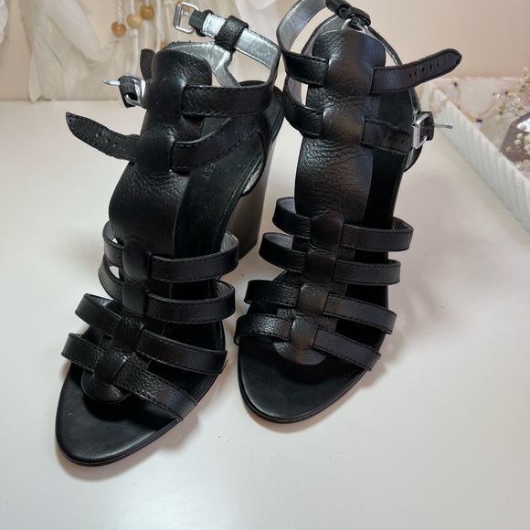 Nine West Black Leather Wedge Sandals - Picture 8 of 11
